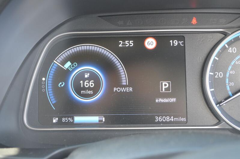 NISSAN LEAF