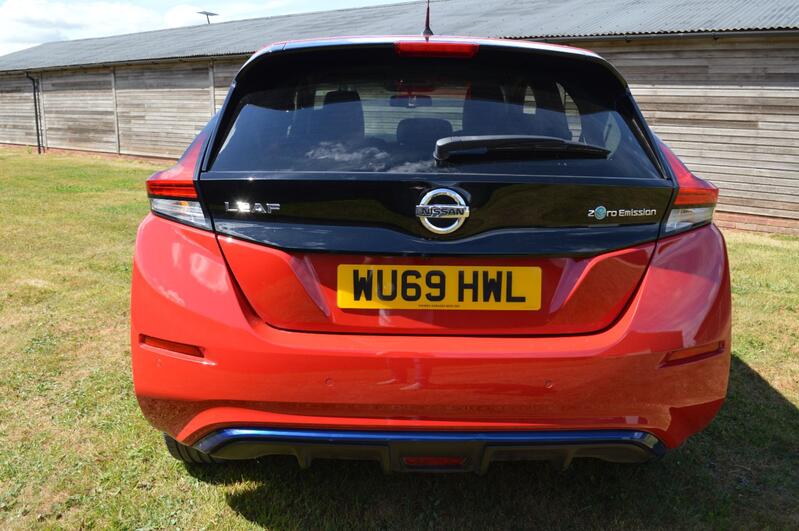 NISSAN LEAF