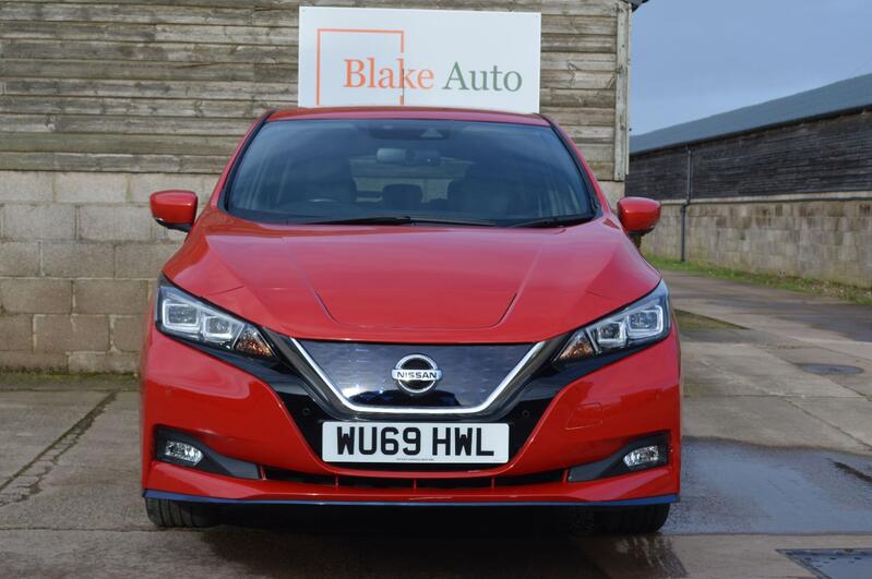 NISSAN LEAF