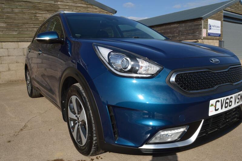 KIA NIRO